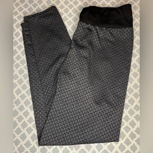 XL scrunchy butt leggings